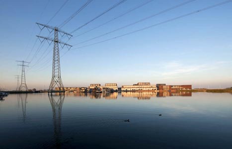 Riesjard Schropp: Amsterdam hoogspanning wonen 3