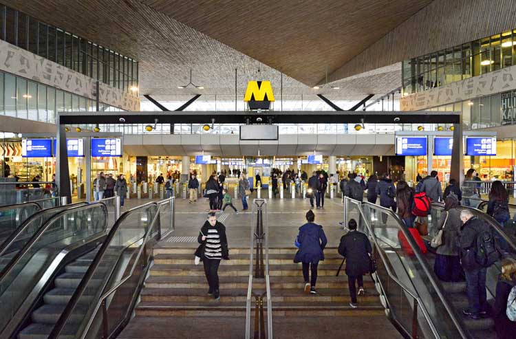 Riesjard Schropp: Rotterdam Station CS